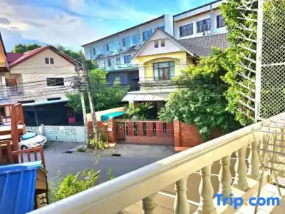 Bed and Terrace Guesthouse - 44