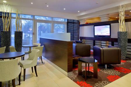 Courtyard by Marriott Hannover Maschsee - 20