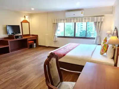 Sabai Inn - 58