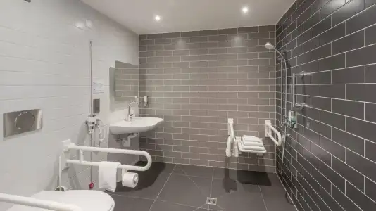 Premier Inn Freiburg City Süd - 9