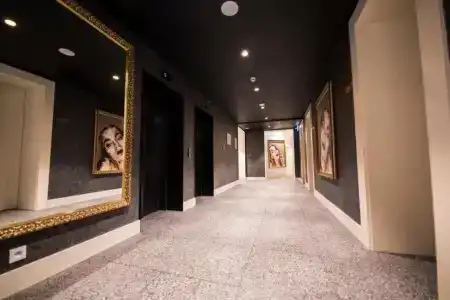 The Gold Bank - 9
