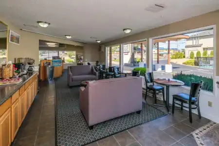 Coachman Inn - 22