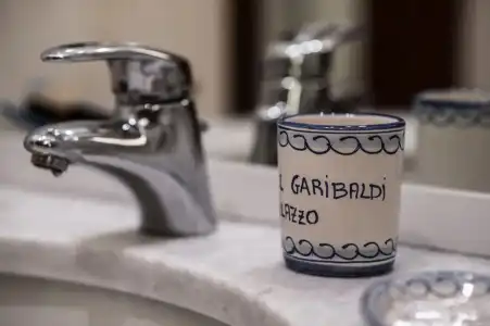 Garibaldi - 86