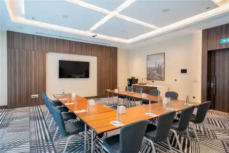 Hampton by Hilton Dubai Airport - 37