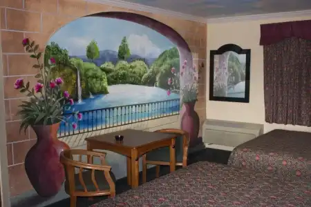 City Center Motel - 4