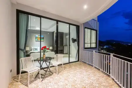Rossarin Sea View Patong - 46