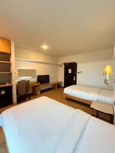 Diary Suite - 28