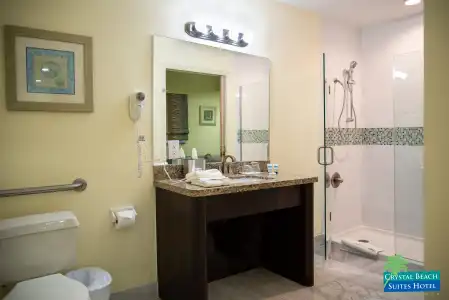 Crystal Beach Suites Miami Oceanfront - 10