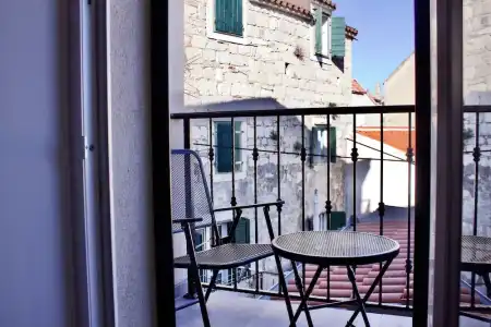 Galeria Valeria Seaside Downtown - Mag Quaint & Elegant Boutiques - 318