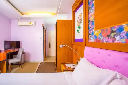 Triple B Boutique Residence - 50