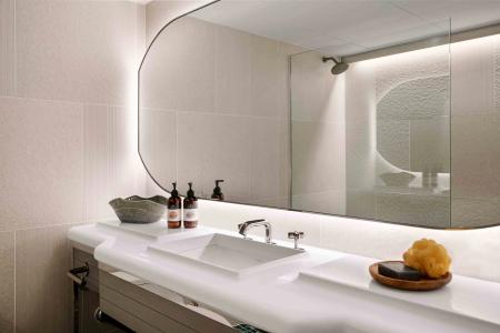 The Line Austin - 52