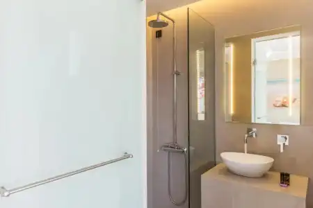Forum Suites - 75