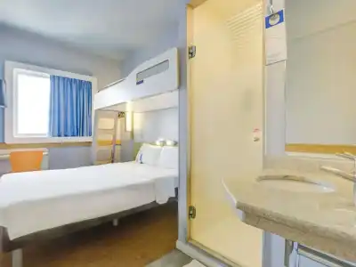 ibis budget Rio de Janeiro Nova America - 60
