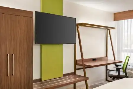 Holiday Inn Express San Antonio-Airport by IHG - 63