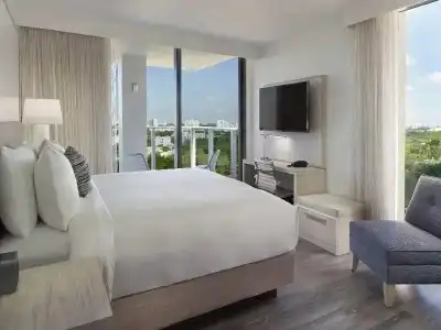 Courtyard by Marriott Miami Coconut Grove - 65