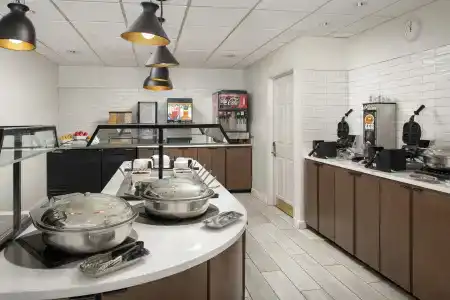 Staybridge Suites San Antonio by IHG - 39
