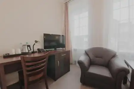 Cesarski - 42
