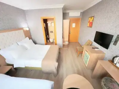 Lounge Boutique - 20