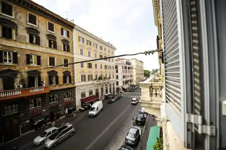 The Roman Empire Guesthouse - 18