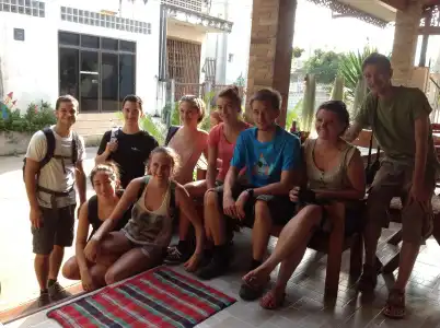 TR Guesthouse - 6