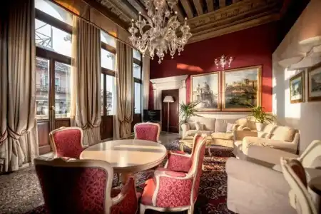 Ruzzini Palace - 11