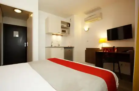 ApartMer & Golf City Perpignan Centre - 65