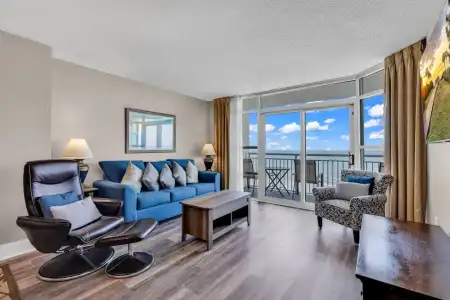 Carolinian Beach Resort by Vacasa - 100