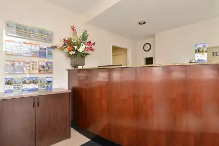 Signature Inn - 1