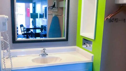 Magnuson Virginia Beach - 30