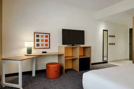 Spark By Hilton Las Vegas Airport - 15