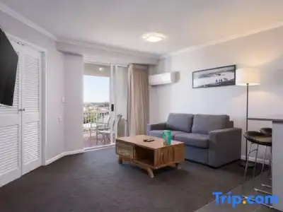 Sovereign Gold Coast - 230
