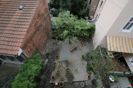 Unique Serviced Living at Airport Line - 21