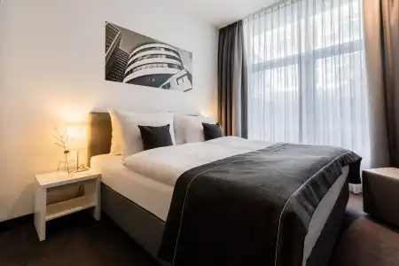Garner Berlin - Gendarmenmarkt by IHG - 36