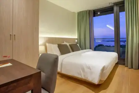 Balcony Seaside Sriracha & Serviced Apartments (SHA Extra Plus) - 242