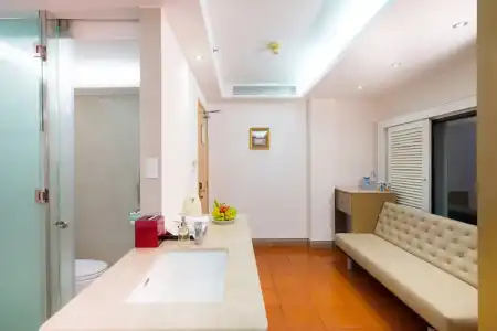 Empress HoChiMinh City - 124