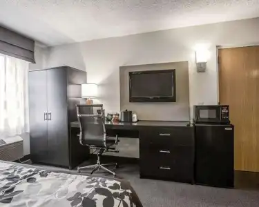 Sleep Inn & Suites Columbus - State University Area - 16