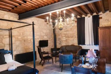 Oinou Strata - Adults Only - 46