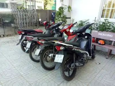 Tan Hoang Gia - 16