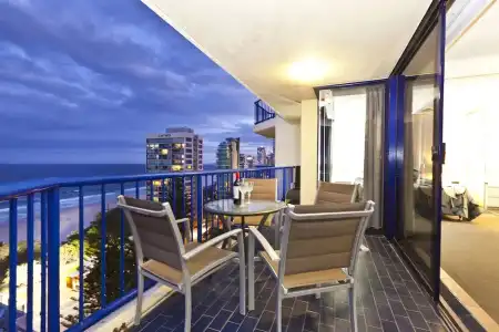 Surf Regency Apartments - 87