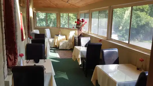 Stone Maiden Inn - 23
