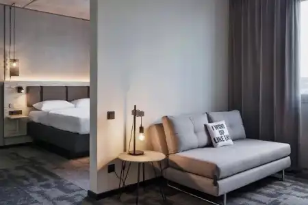 Moxy Frankfurt Airport Kelsterbach - 63