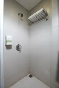 Whiz Cikini Jakarta - 64