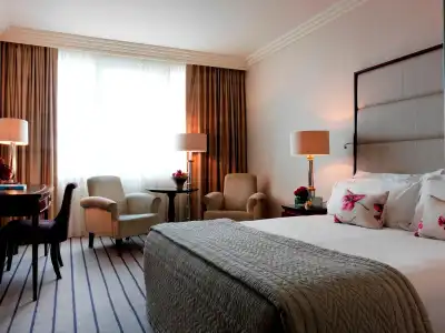 The Westbury - 80