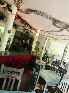 Hungry Lion Resort and Restaurant - 32