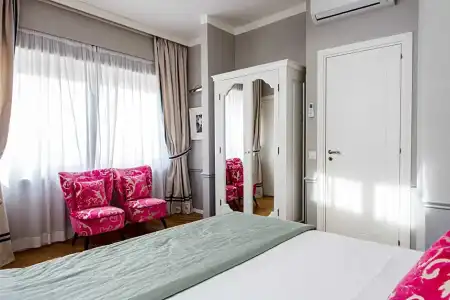 La Malandrina Apartments & Suites - 217