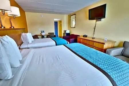 Seashire Inn & Suites - 39