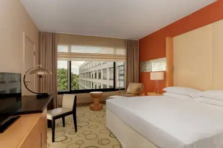 Sheraton Berlin Grand Esplanade - 35