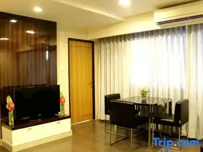 14 Residence - 82