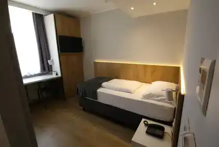 M Ljubljana - 28