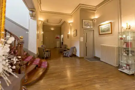 Hôtel Regina - 4